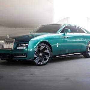 Rolls Royce Spectre Green
