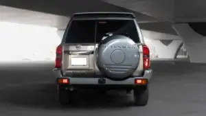 Nissan Patrol Super Safari Gray/Golden