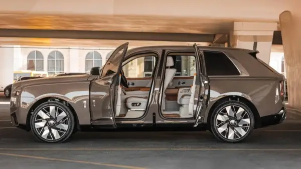 Rolls Royce Cullinan